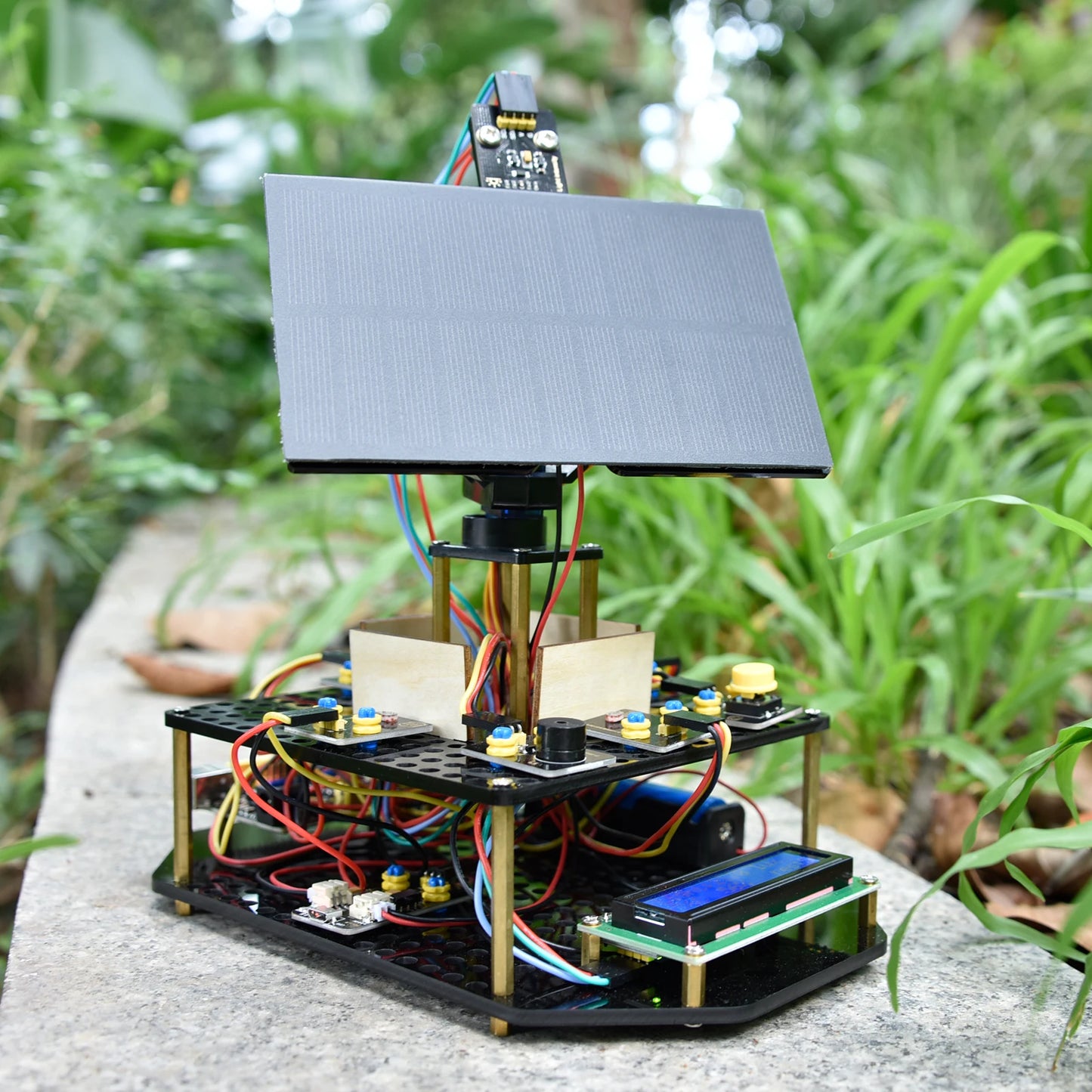Solar Tracking Robot Kit